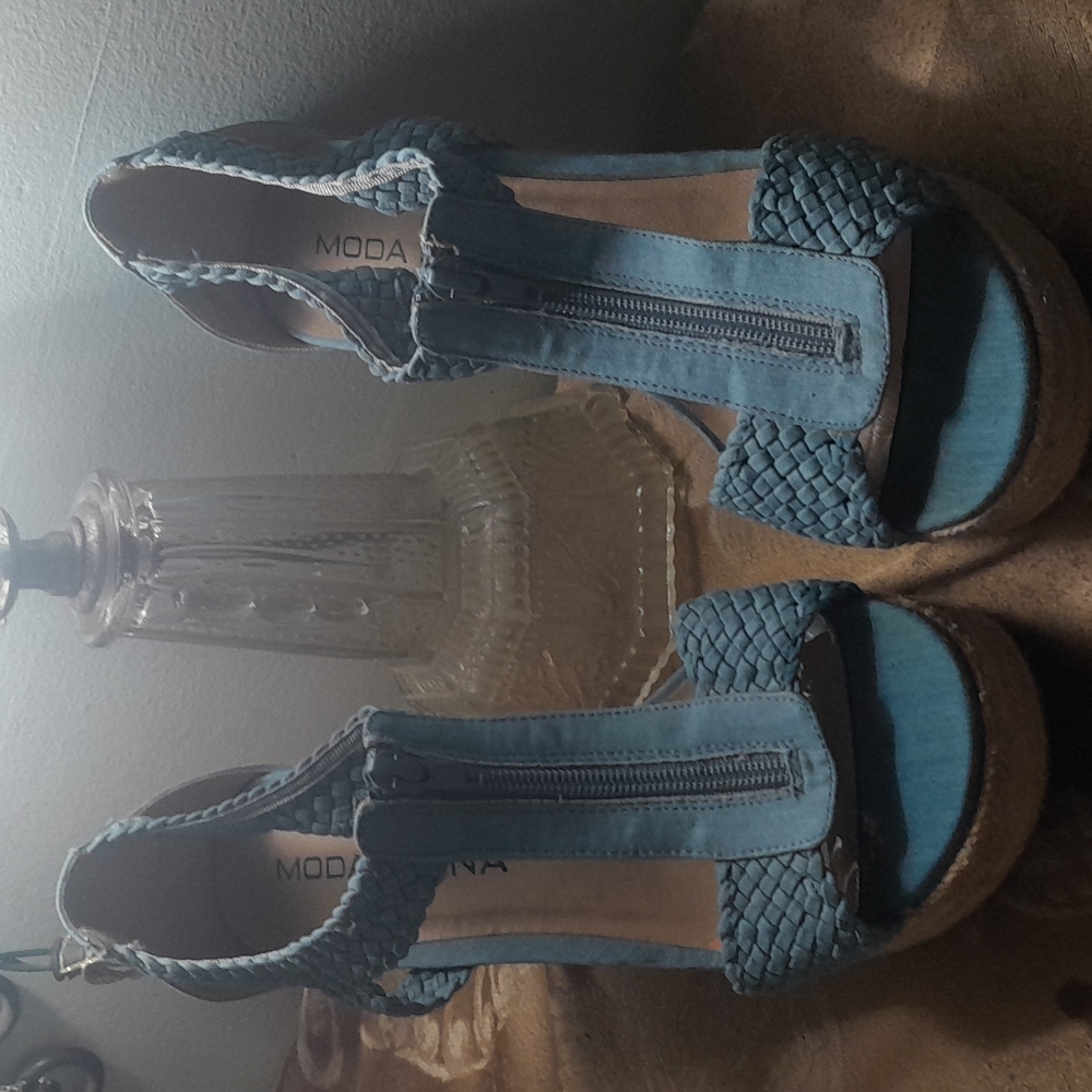 Size 8 Moda Spana blue wedge sandals